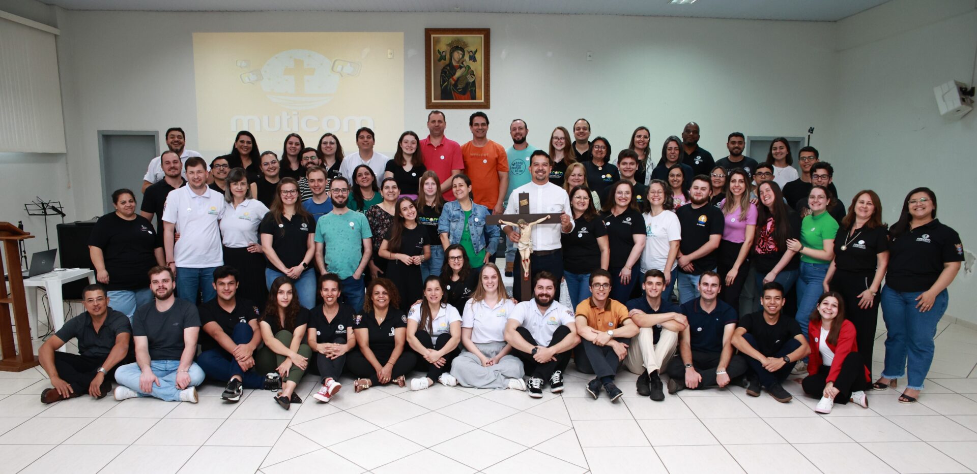 Pascom da Arquidiocese de Cascavel realiza 1º Mutirão de Comunicação com participação de 100 agentes